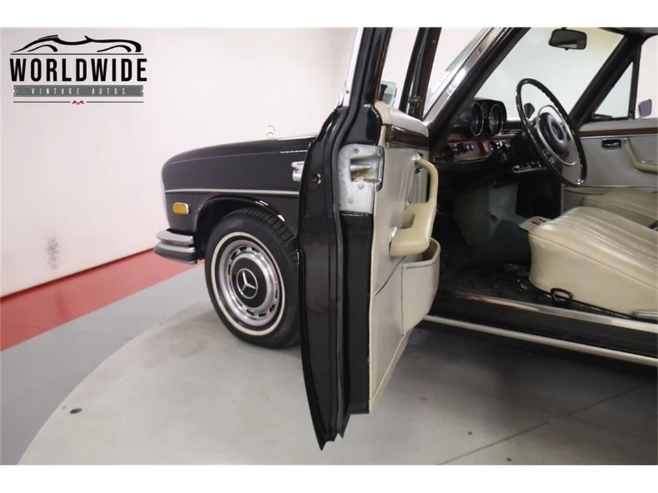 1972 Mercedes-Benz W108 & W109 - Image 25 of 31