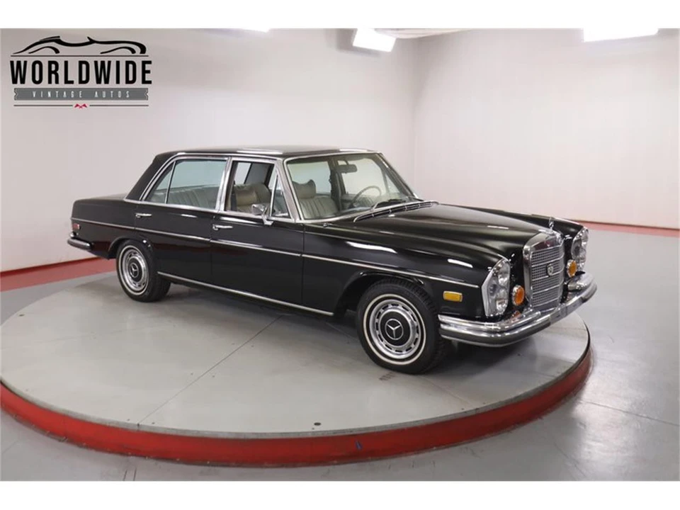 1972 Mercedes-Benz W108 & W109 - Image 2 of 31