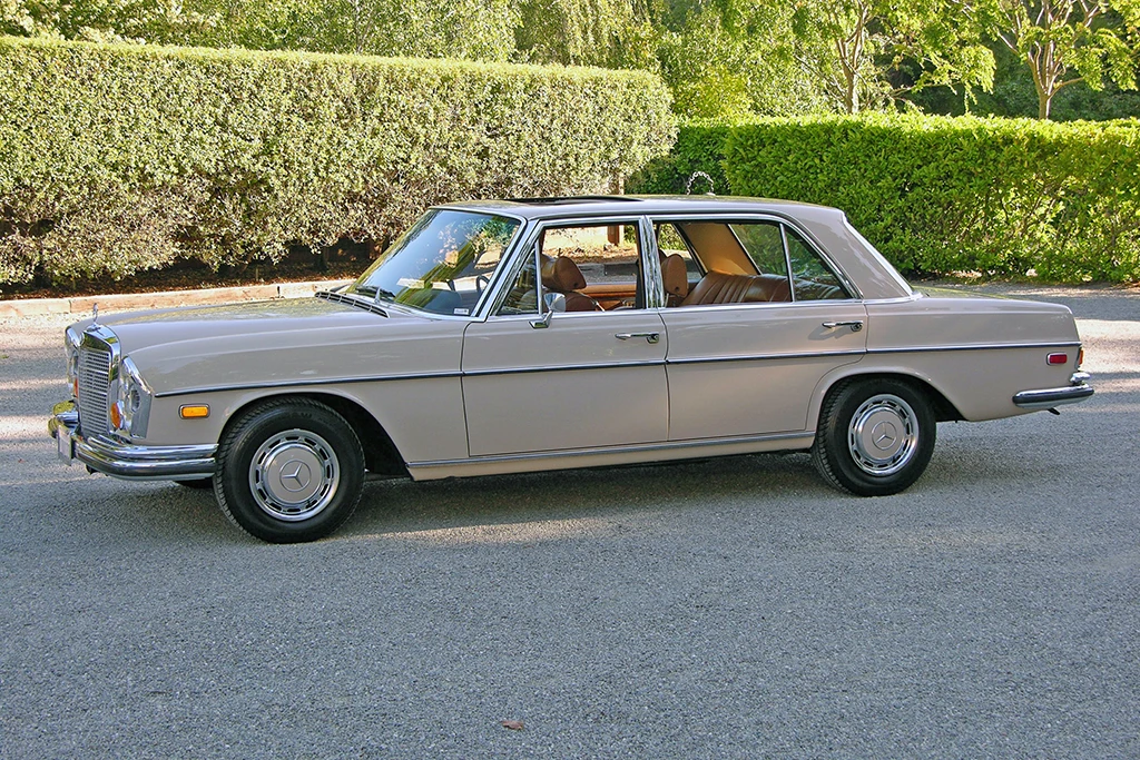 1972 Mercedes-Benz W108 & W109 - Image 2 of 31