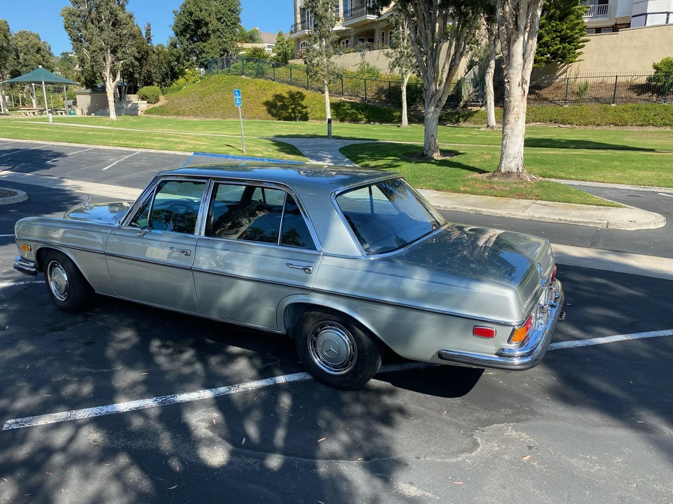 1972 Mercedes-Benz W108 & W109 - Image 29 of 31