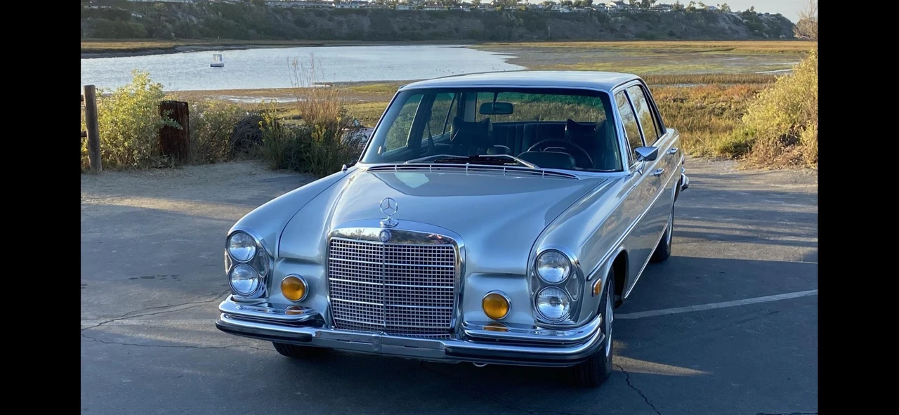 1972 Mercedes-Benz W108 & W109 - Image 2 of 31