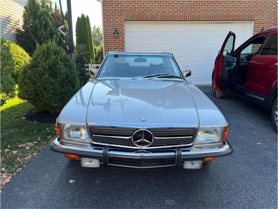 1972 Mercedes-Benz W114 & W115 - Image 7 of 11