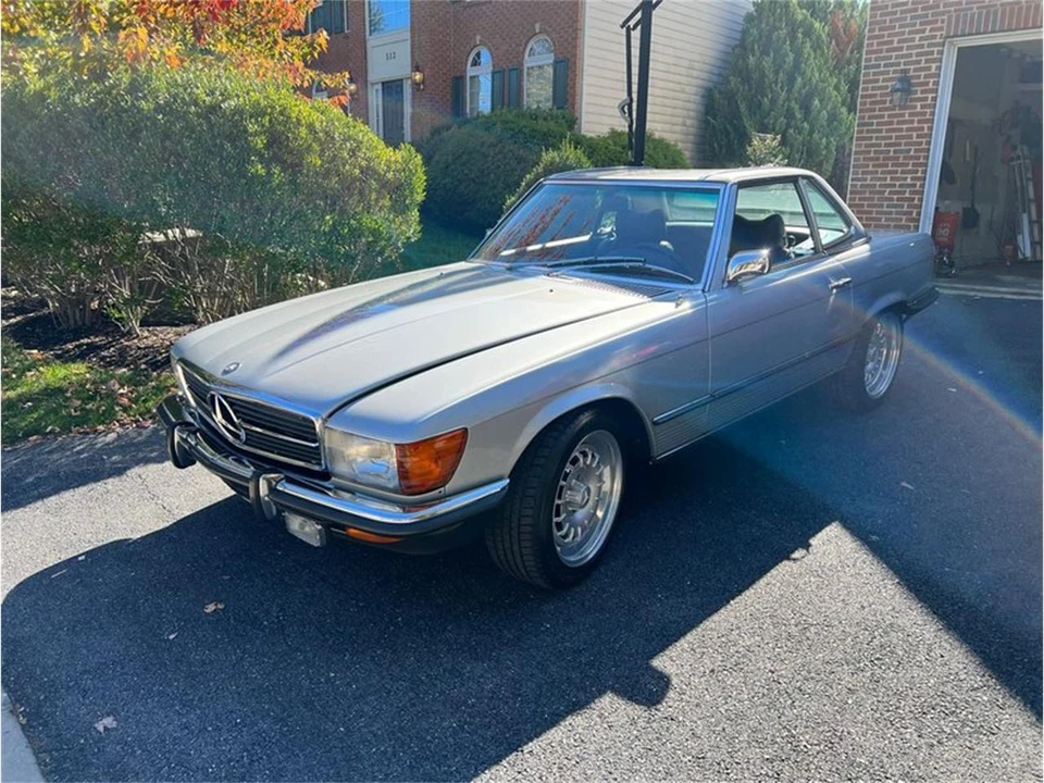 1972 Mercedes-Benz W114 & W115 - Image 5 of 11