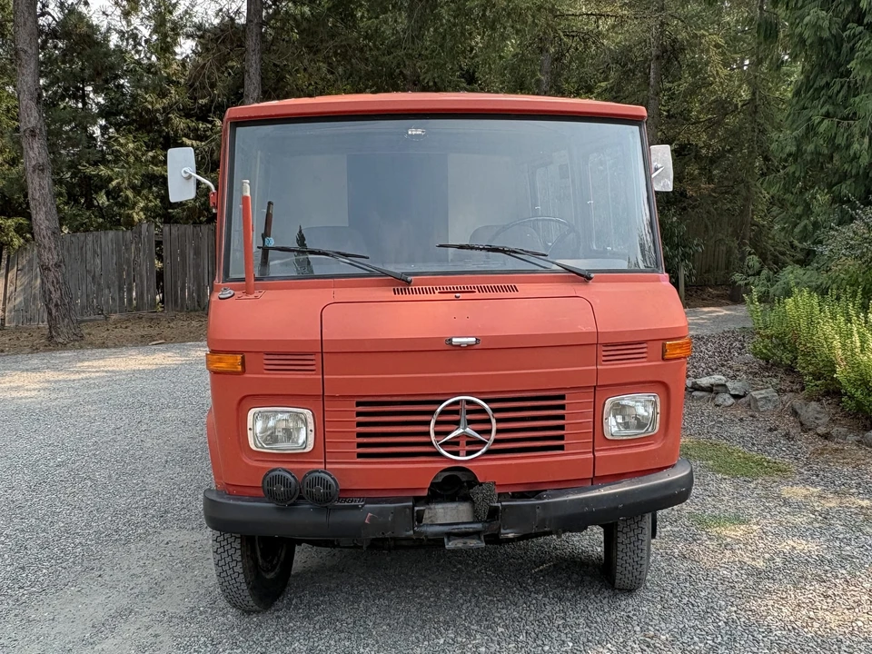 1972 Mercedes-Benz - Image 2 of 31