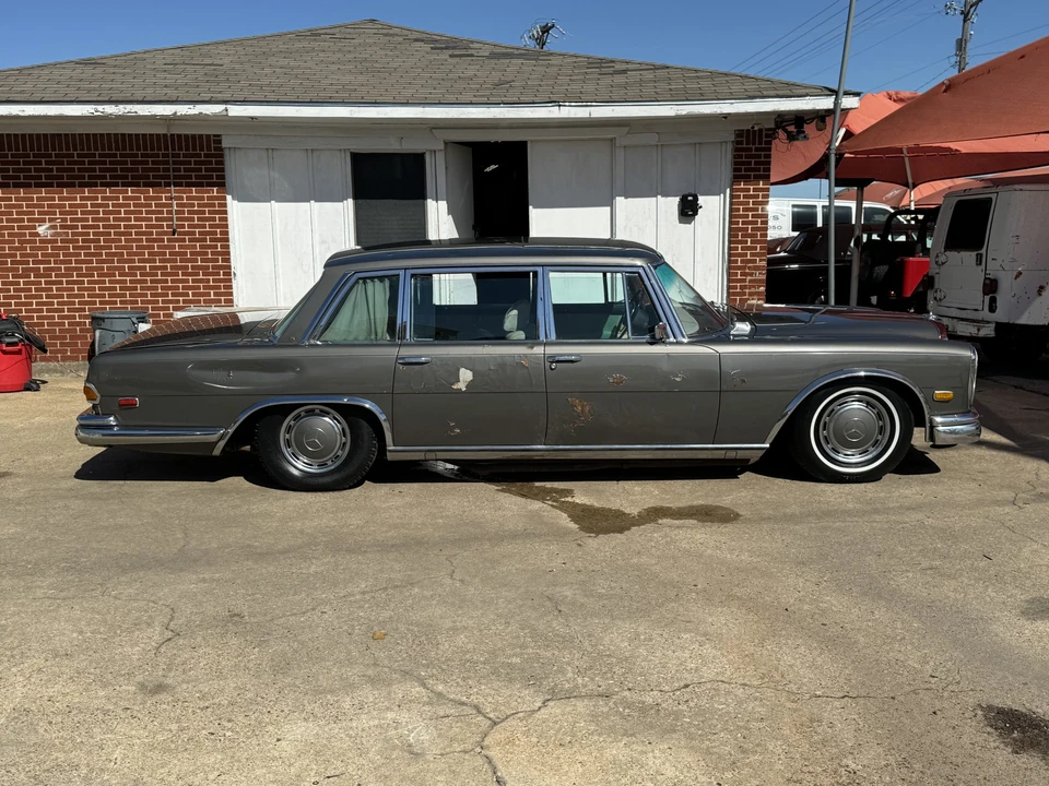 1972 Mercedes-Benz 600 - Image 16 of 31