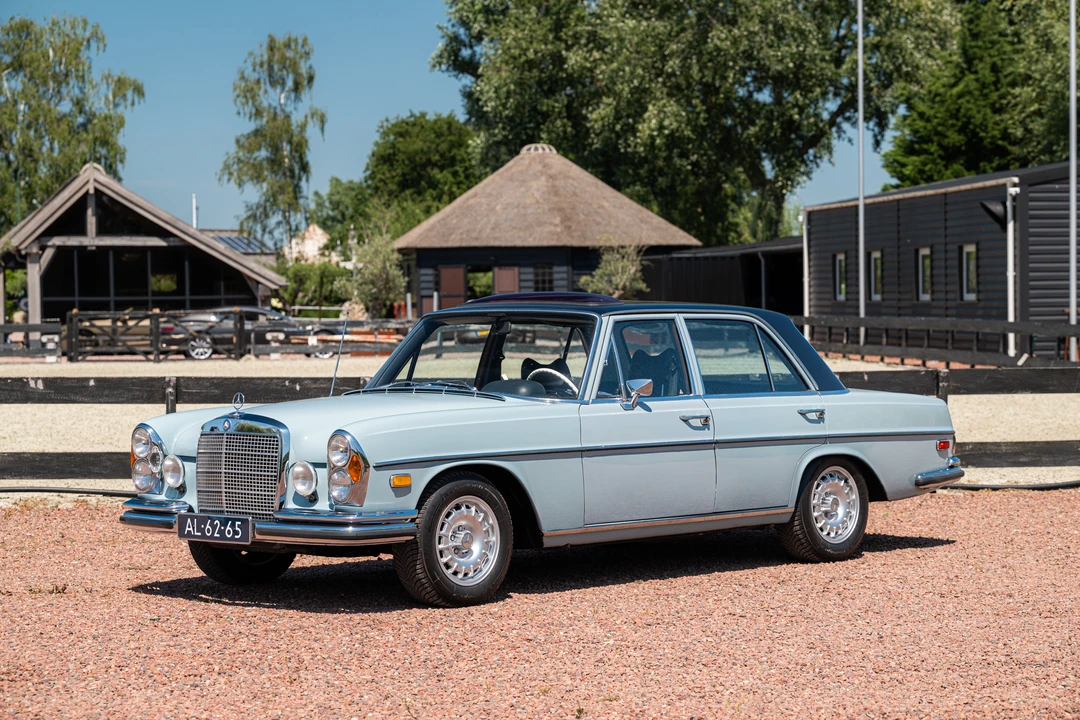1972 Mercedes-Benz W108 & W109 - Image 17 of 31