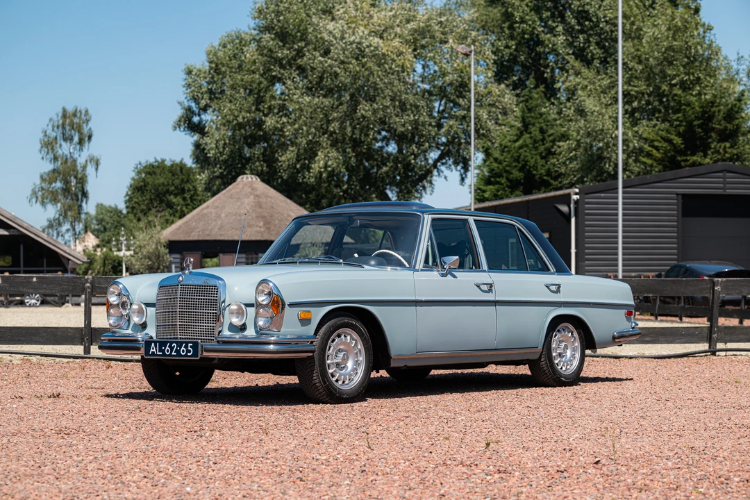 1972 Mercedes-Benz W108 & W109 - Image 8 of 31