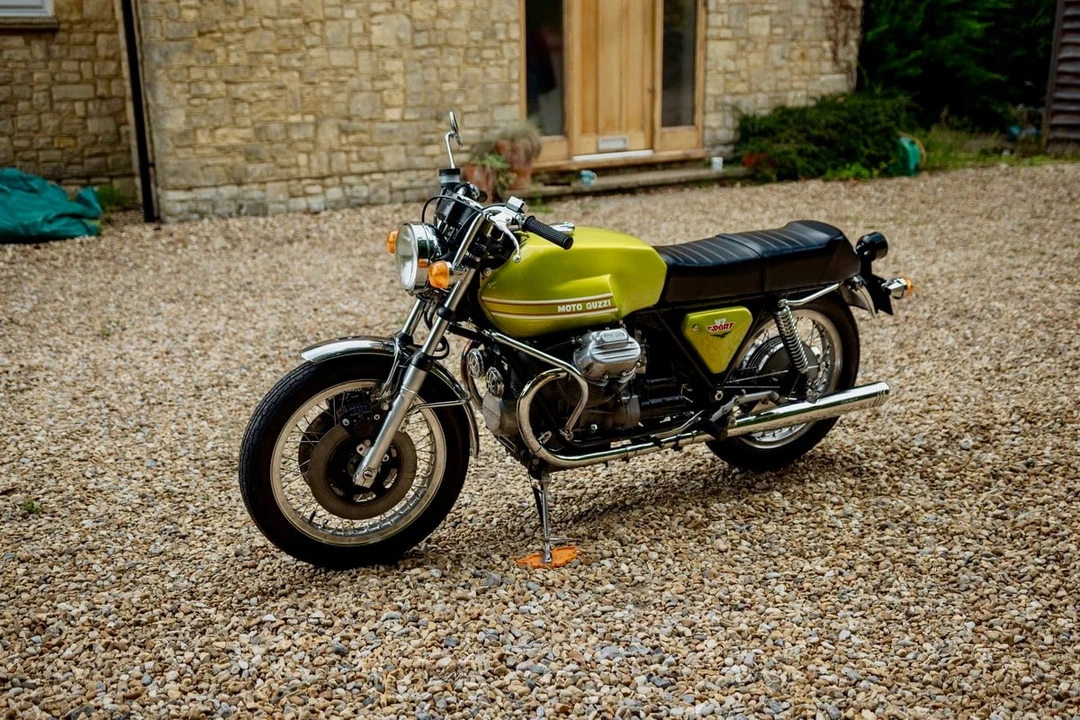 1972 Moto Guzzi V7 (1965-1974) - Image 4 of 30