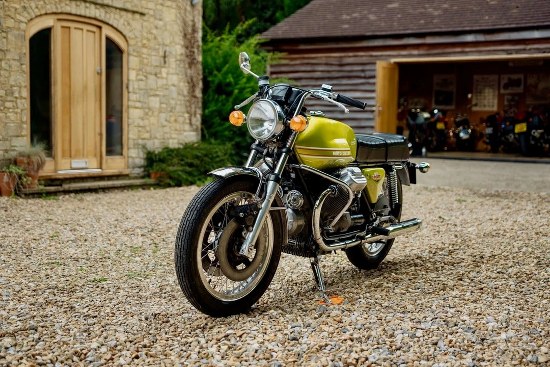 1972 Moto Guzzi V7 (1965-1974) - Image 5 of 30