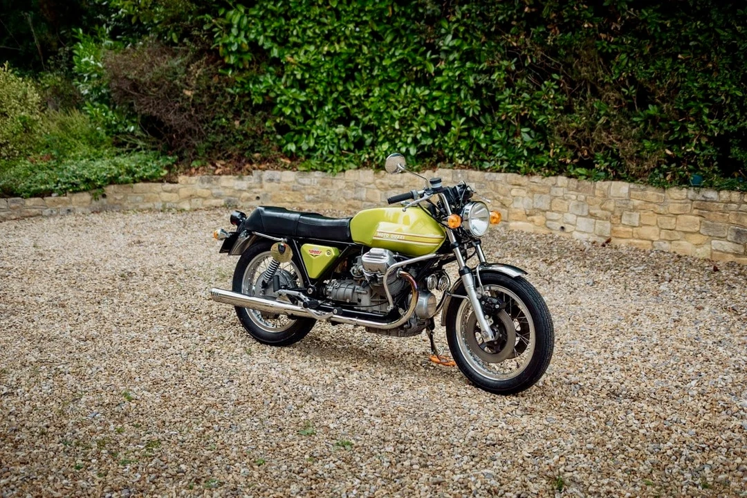 1972 Moto Guzzi V7 (1965-1974) - Image 2 of 30