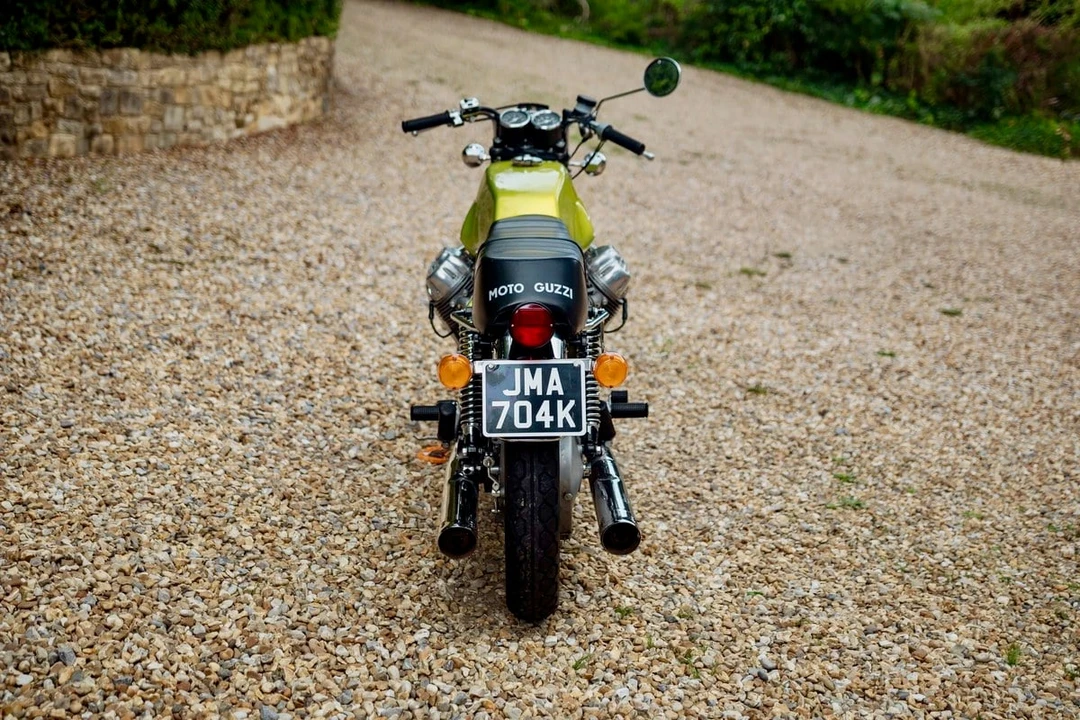 1972 Moto Guzzi V7 (1965-1974) - Image 9 of 30
