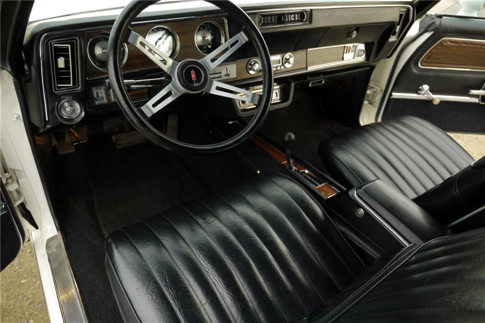 1972 Oldsmobile Cutlass 3rd Gen - Image 4 of 5