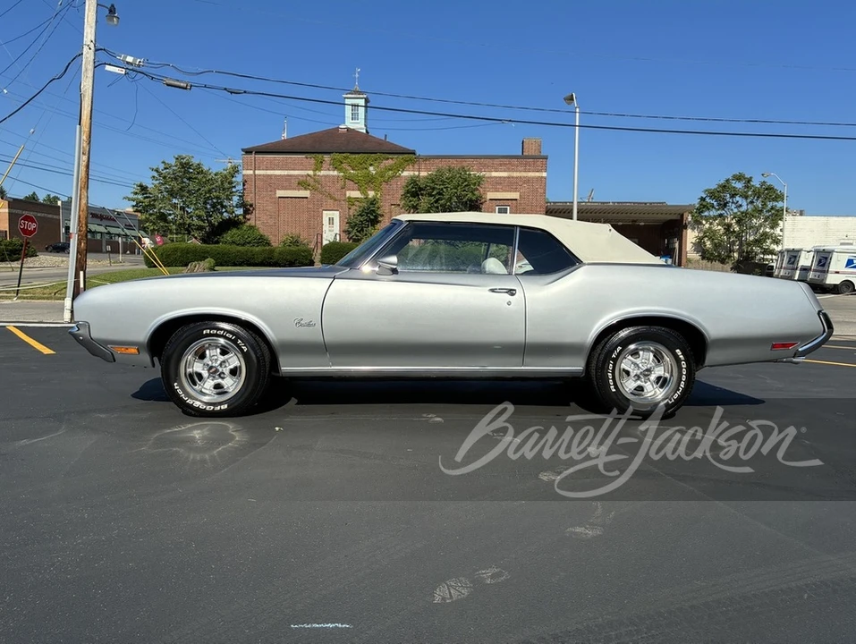 1972 Oldsmobile Cutlass Supreme - Image 9 of 11