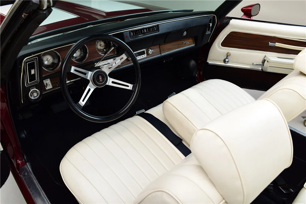 1972 Oldsmobile Cutlass Supreme - Image 4 of 8
