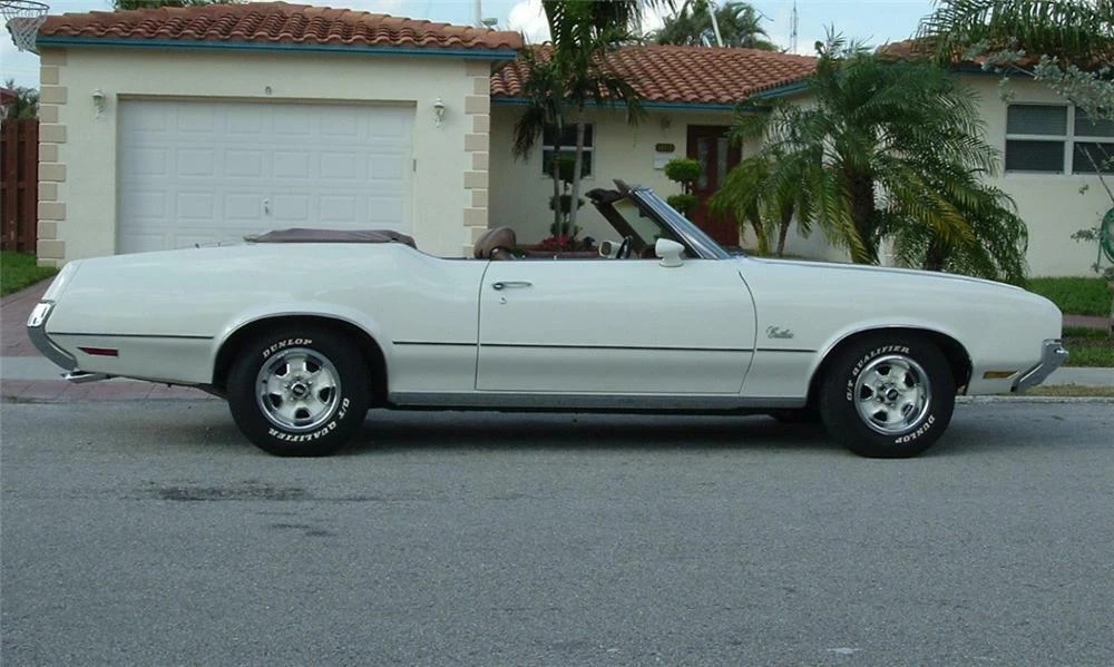 1972 Oldsmobile Cutlass Supreme - Image 8 of 8