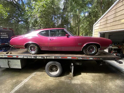 1972 Oldsmobile 442 Holiday Coupe