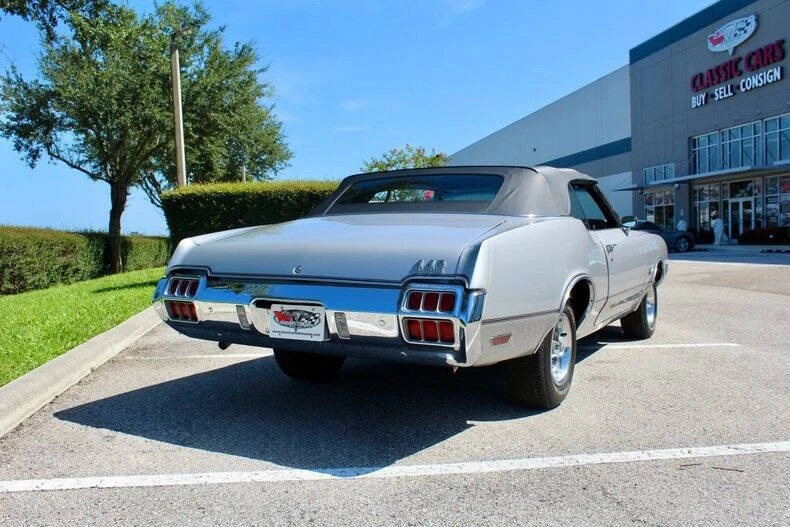 1972 Oldsmobile 442 2nd Gen - Image 17 of 31