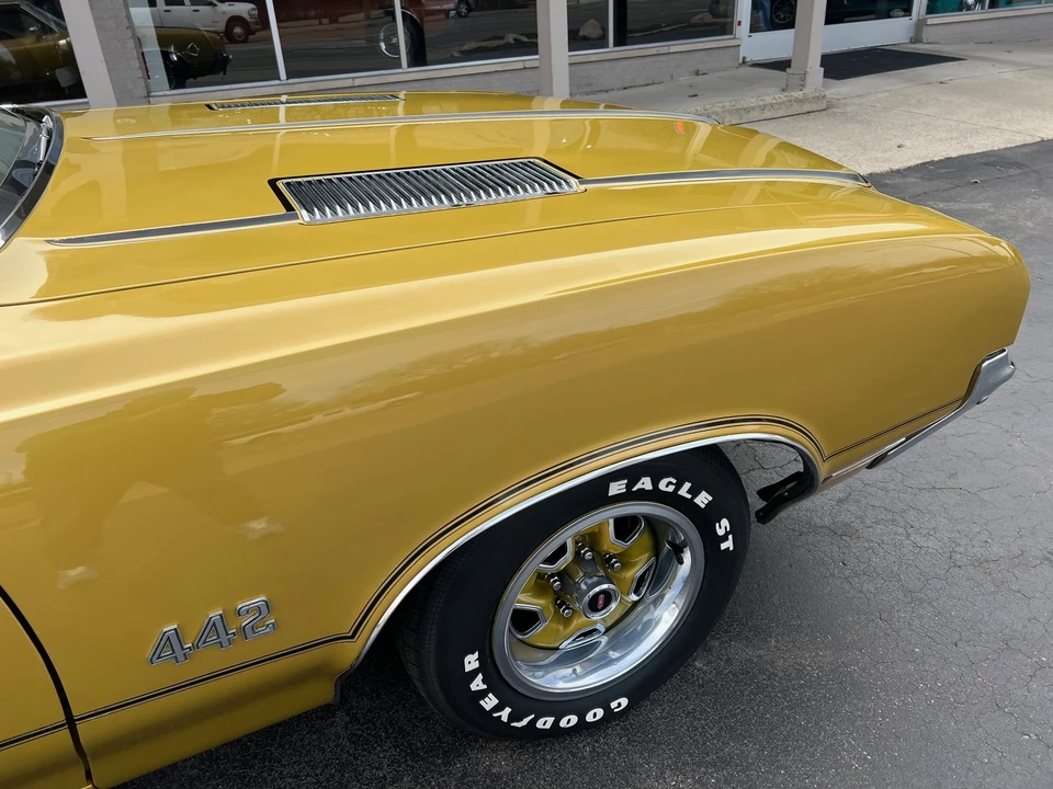 1972 Oldsmobile 442 2nd Gen - Image 2 of 31