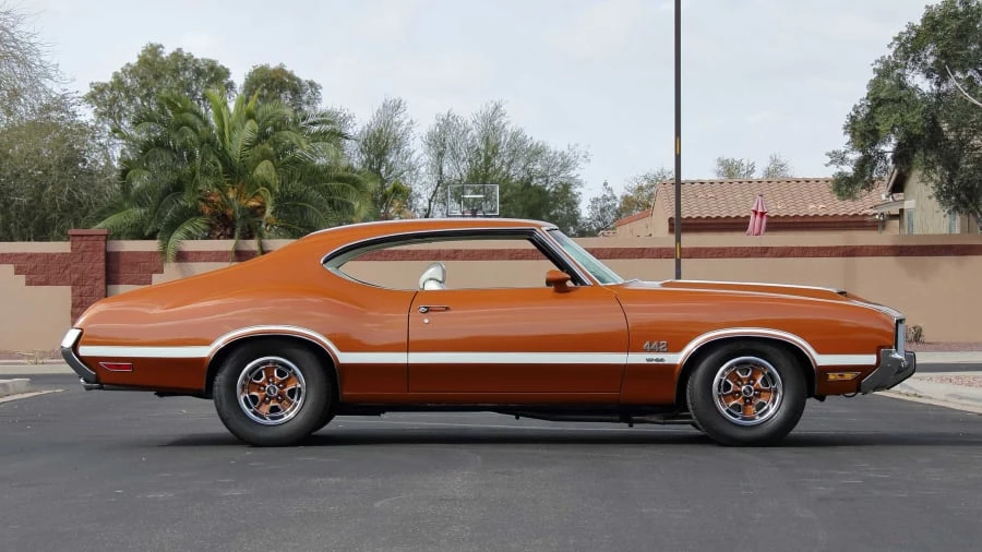1972 Oldsmobile 442 W-30 2nd Gen - Image 2 of 22