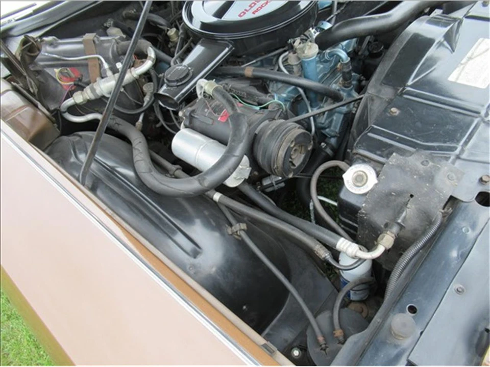 1972 Oldsmobile 98 - Image 21 of 22