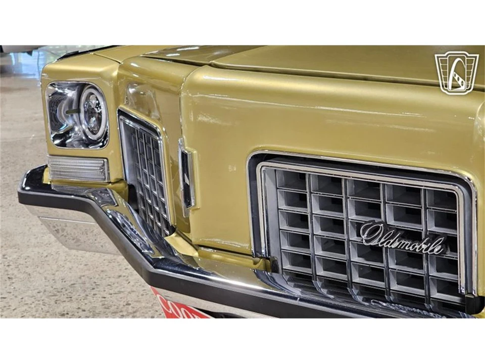 1972 Oldsmobile 98 - Image 4 of 31