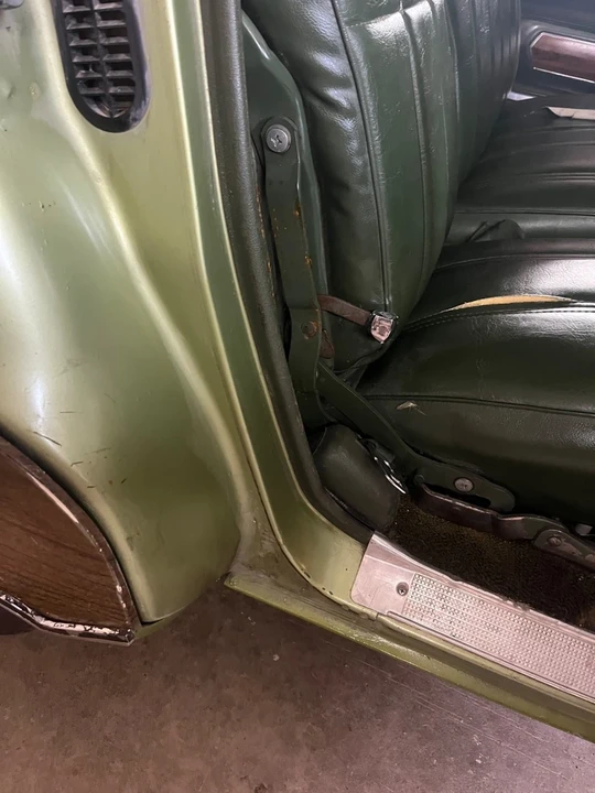 1972 Oldsmobile Custom Cruiser - Image 11 of 21