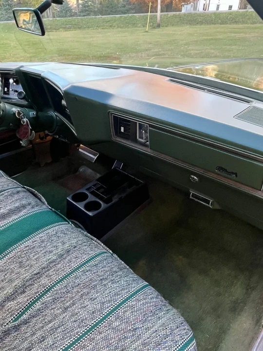 1972 Oldsmobile Custom Cruiser - Image 21 of 21