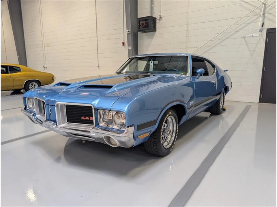 1972 Oldsmobile Cutlass 3rd Gen - Image 5 of 16