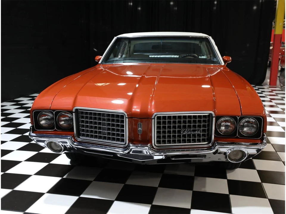1972 Oldsmobile Cutlass 3rd Gen - Image 13 of 31