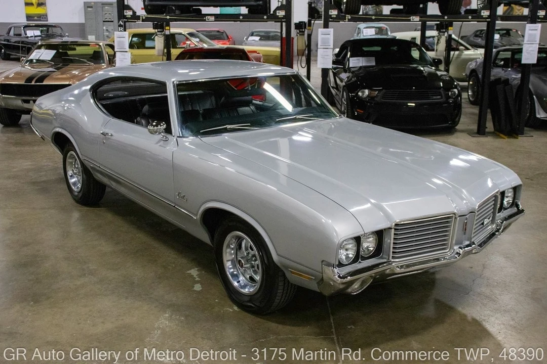 1972 Oldsmobile Cutlass 3rd Gen - Image 9 of 31