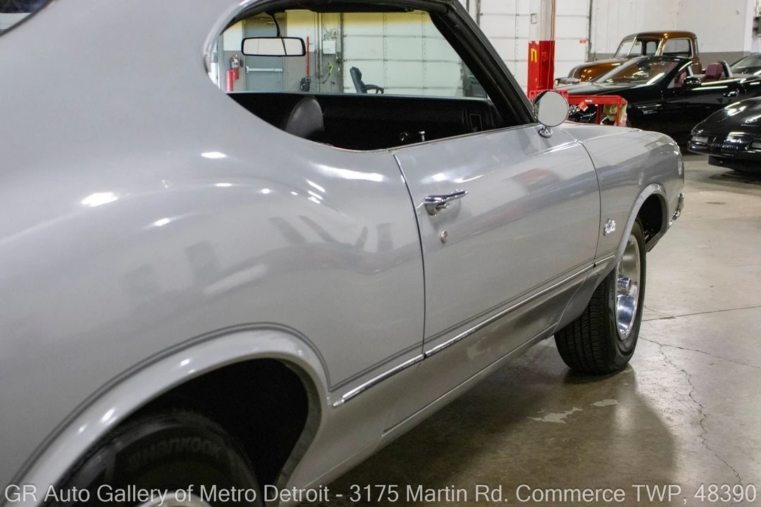 1972 Oldsmobile Cutlass 3rd Gen - Image 23 of 31