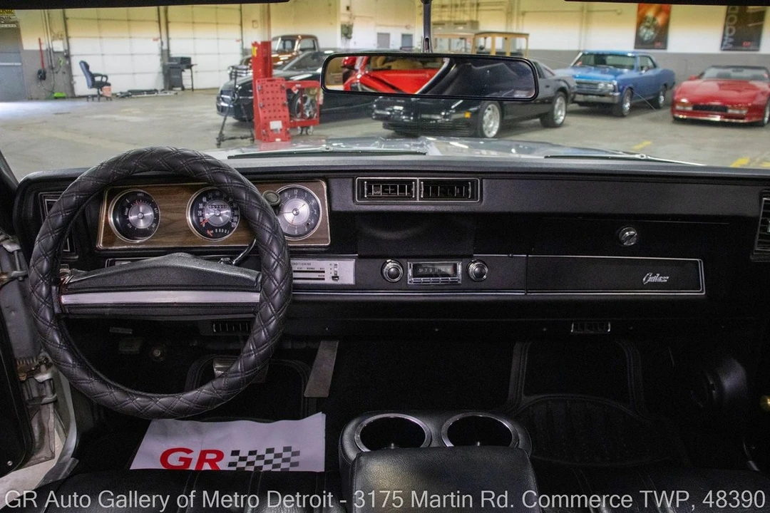 1972 Oldsmobile Cutlass 3rd Gen - Image 16 of 31