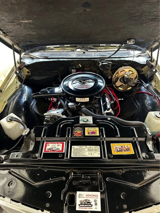 1972 Oldsmobile Cutlass 3rd Gen - Image 5 of 9
