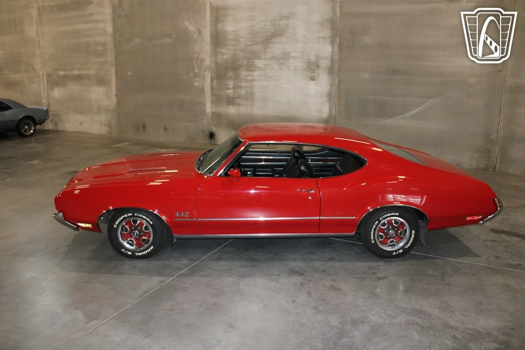 1972 Oldsmobile Cutlass 3rd Gen - Image 11 of 12