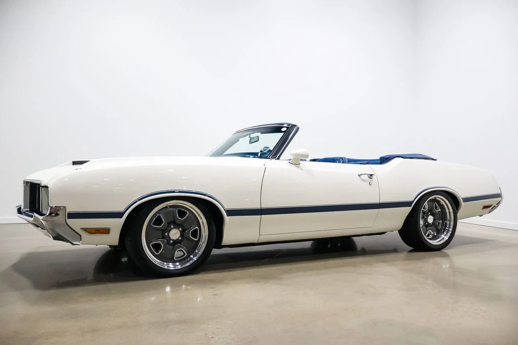 1972 Oldsmobile Cutlass 3rd Gen - Image 11 of 24