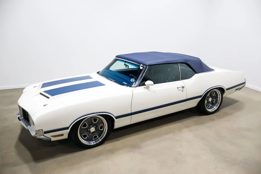1972 Oldsmobile Cutlass 3rd Gen - Image 14 of 24
