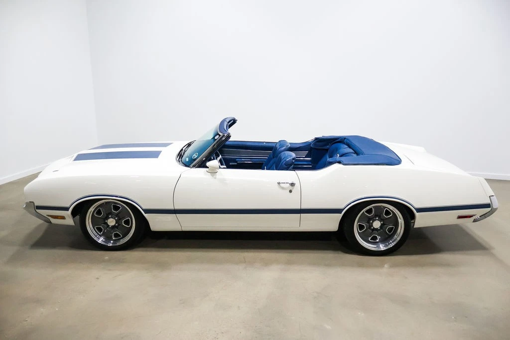 1972 Oldsmobile Cutlass 3rd Gen - Image 17 of 24