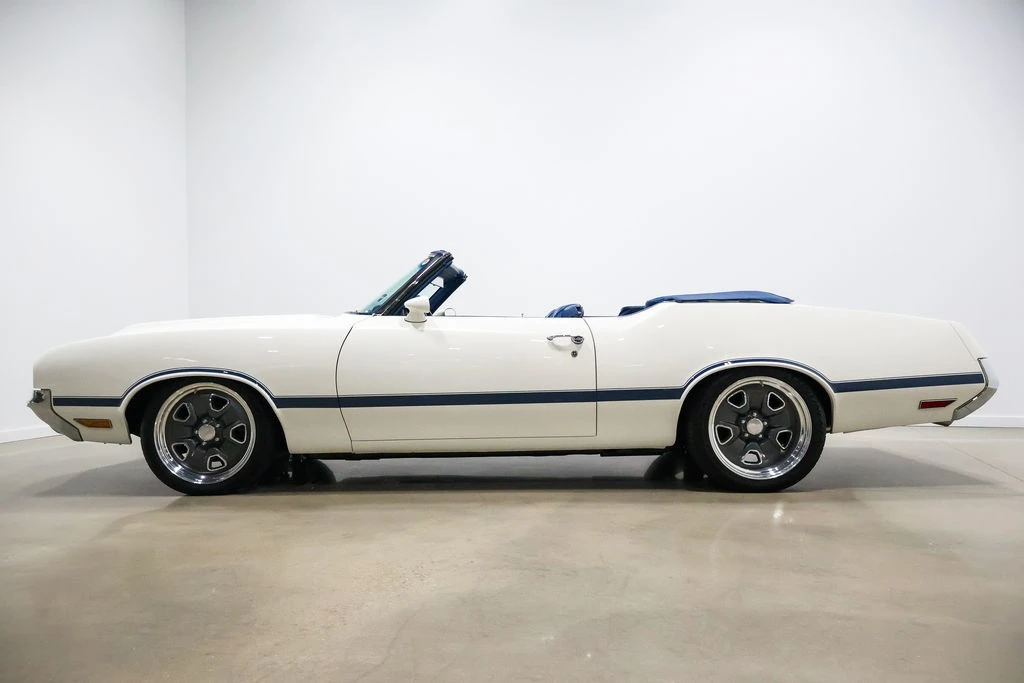 1972 Oldsmobile Cutlass 3rd Gen - Image 15 of 24