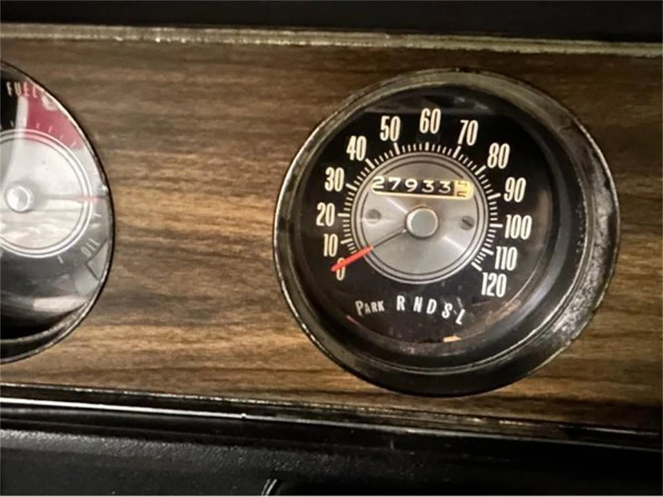 1972 Oldsmobile Cutlass 3rd Gen - Image 7 of 19