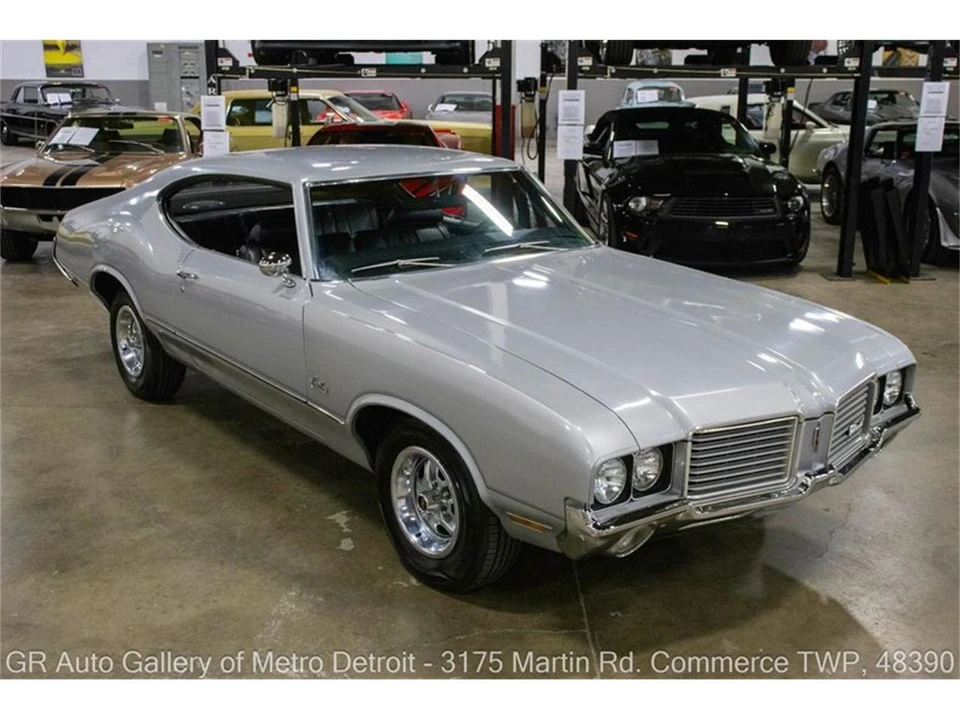 1972 Oldsmobile Cutlass 3rd Gen - Image 9 of 31