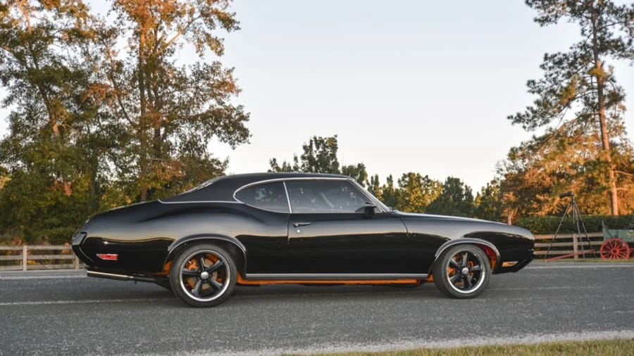 1972 Oldsmobile Cutlass 3rd Gen - Image 2 of 12