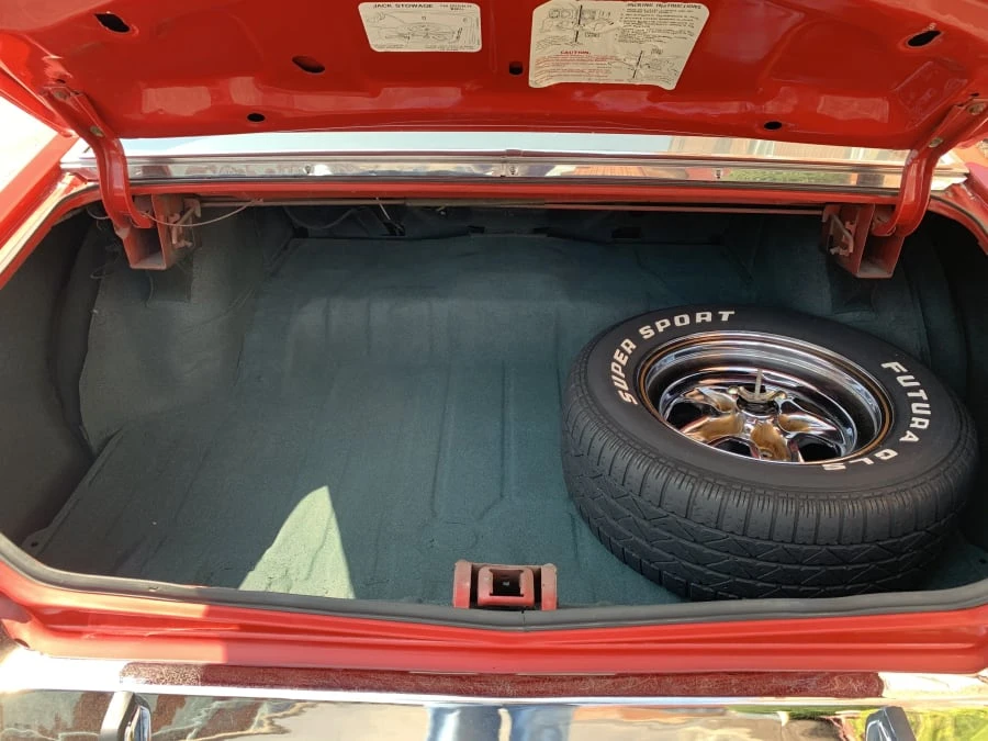 1972 Oldsmobile Cutlass 3rd Gen - Image 7 of 9