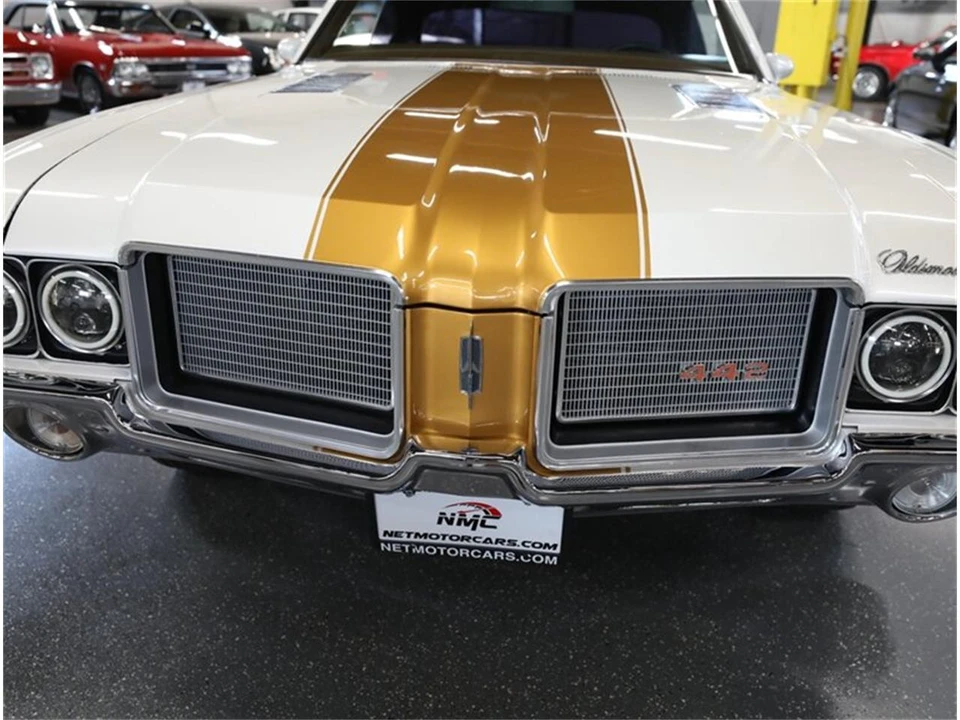 1972 Oldsmobile Cutlass 3rd Gen - Image 10 of 31