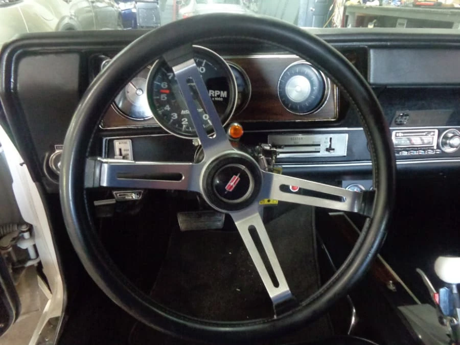 1972 Oldsmobile Cutlass 3rd Gen - Image 4 of 5