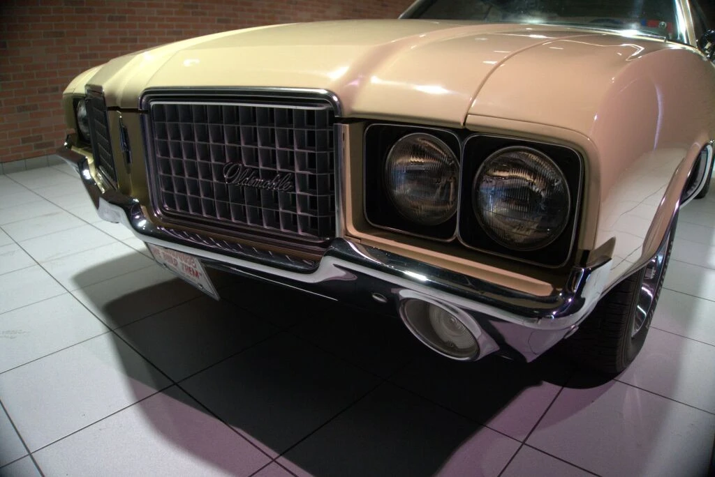 1972 Oldsmobile Cutlass 3rd Gen - Image 10 of 31