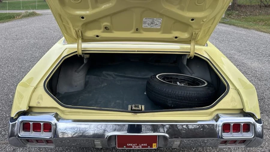 1972 Oldsmobile Cutlass 3rd Gen - Image 25 of 28