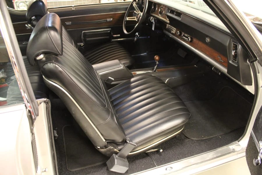 1972 Oldsmobile Cutlass 3rd Gen - Image 6 of 8