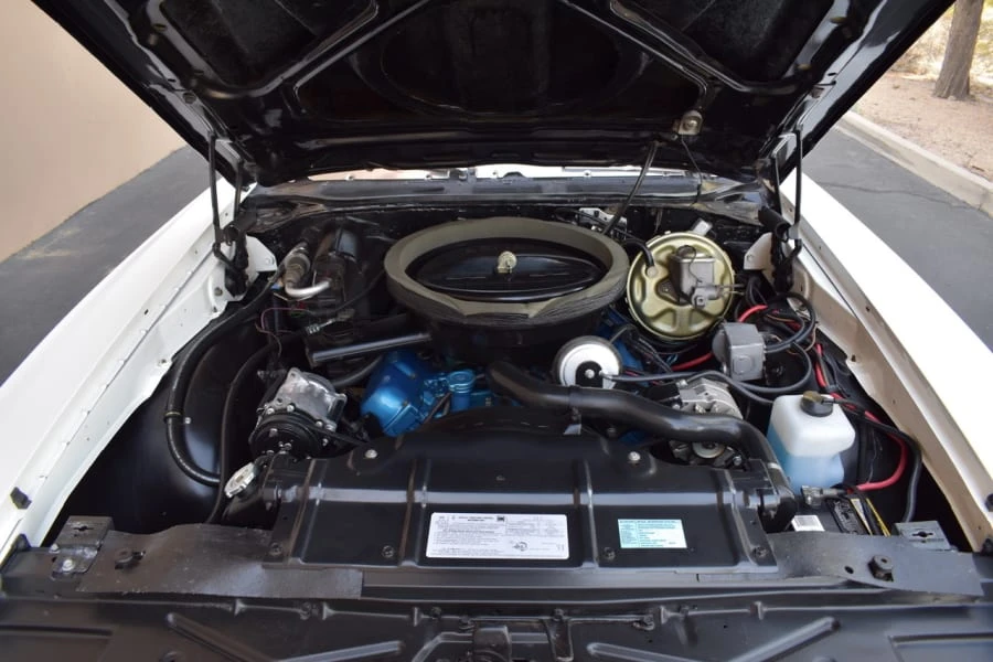 1972 Oldsmobile Cutlass 3rd Gen - Image 7 of 12