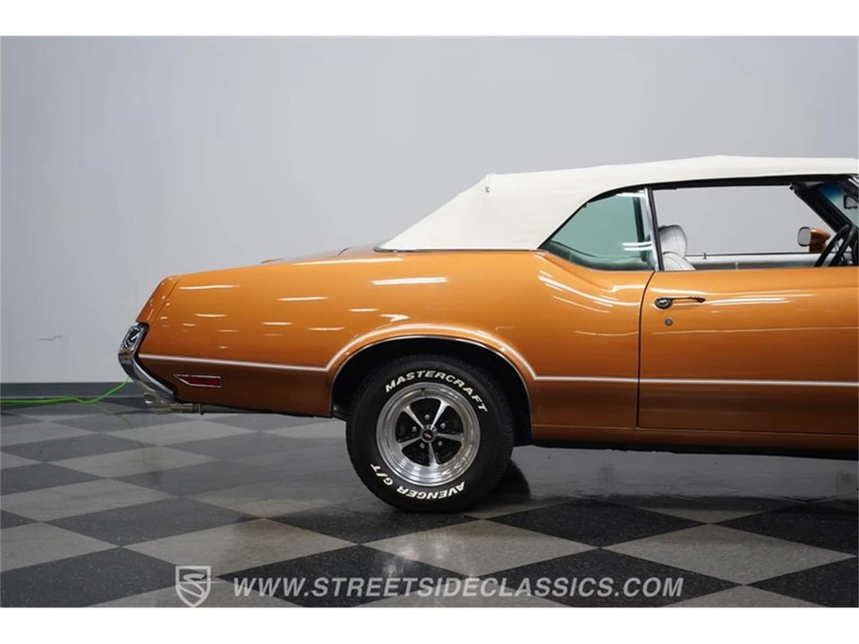 1972 Oldsmobile Cutlass 3rd Gen - Image 27 of 31