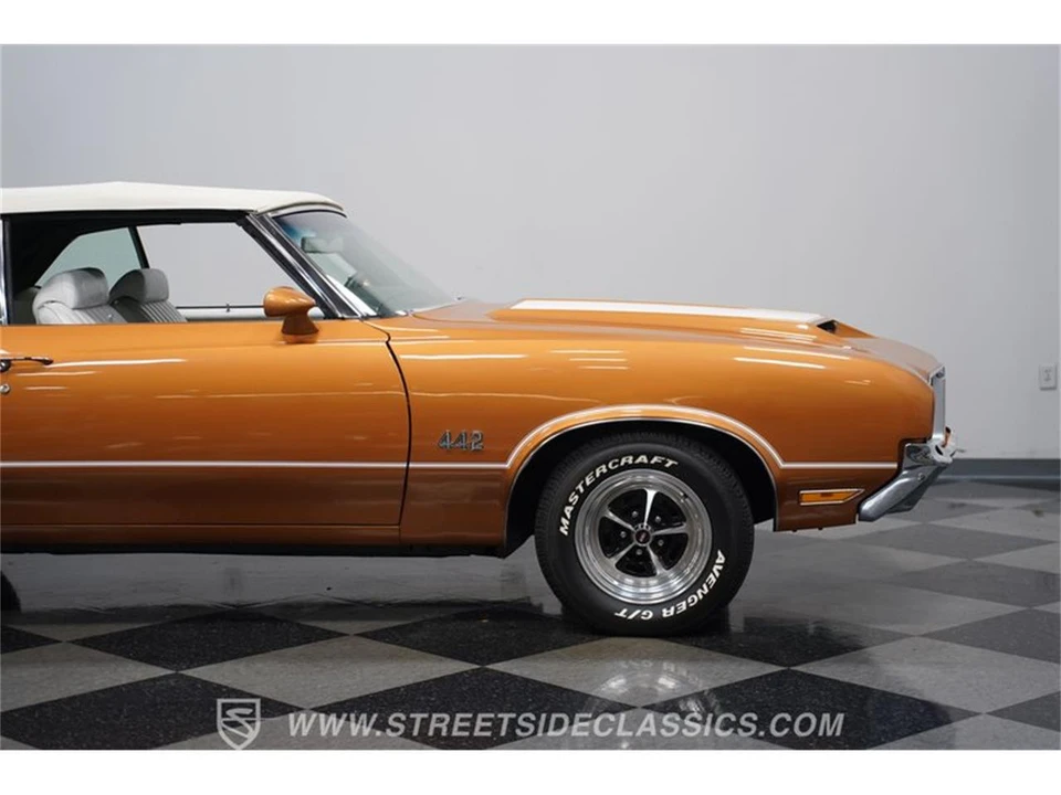 1972 Oldsmobile Cutlass 3rd Gen - Image 28 of 31